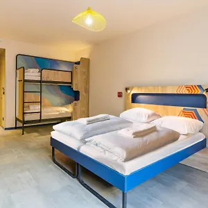 Meininger Centre La Joliette Отель